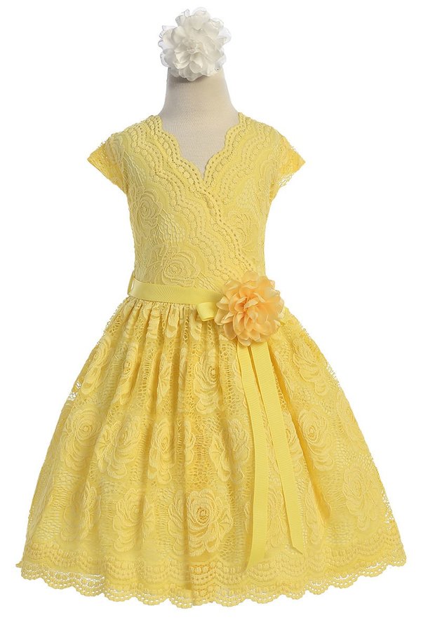 yellow flower lace border dress
