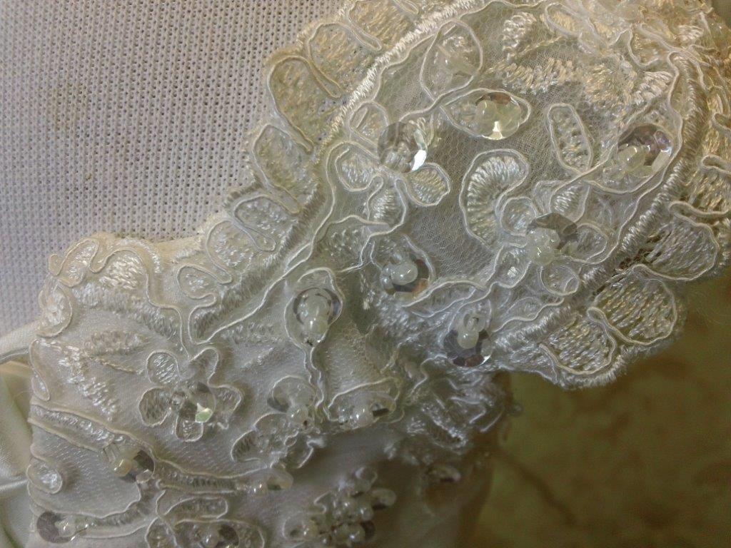 sequin and beading lace cap sleeve