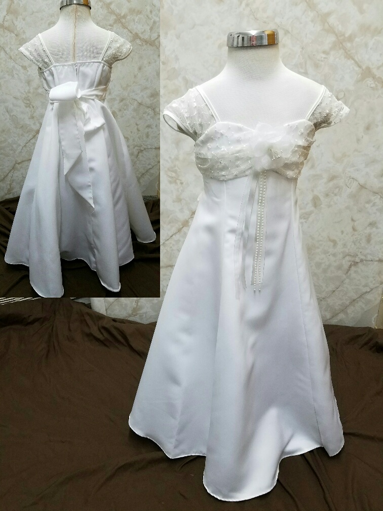 White off shoulder dress size 4 $25