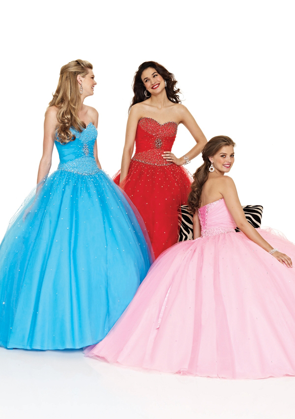 blue tulle prom dress