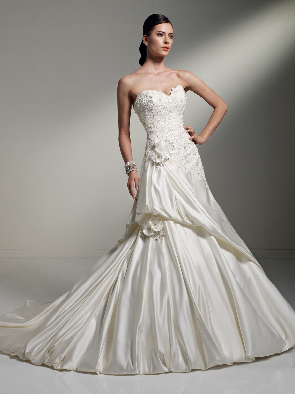 Wedding dresses with pick up skirt