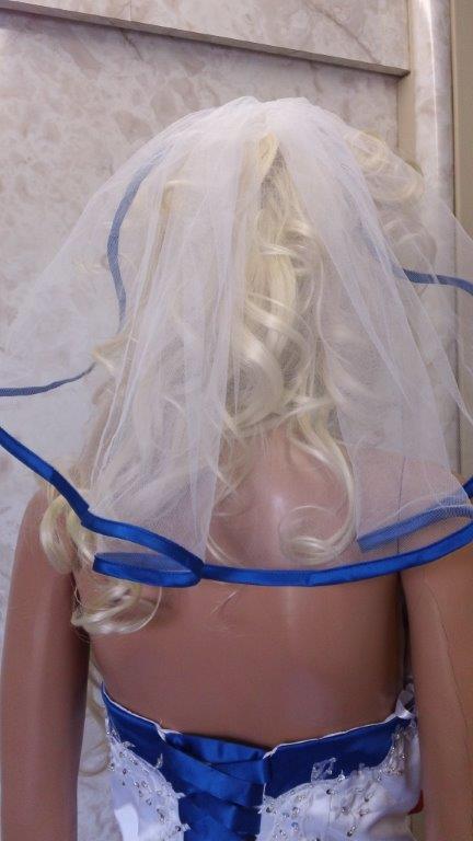 white and royal blue veil