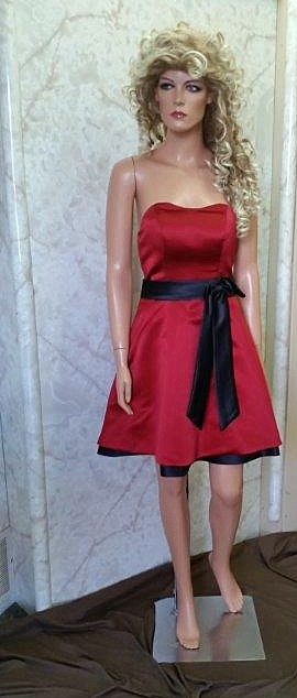 Short apple red bridesmaid dress with black sash