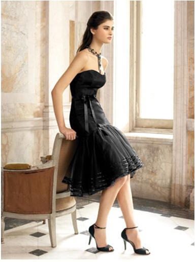 black strapless cocktail dress