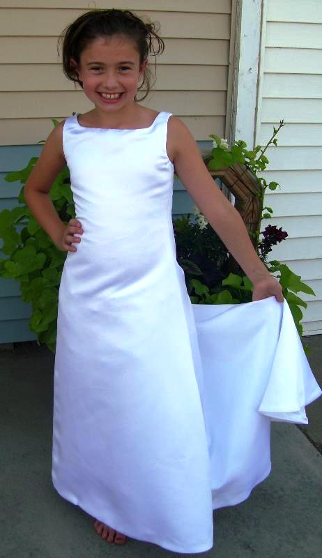flower girl dresses with trains