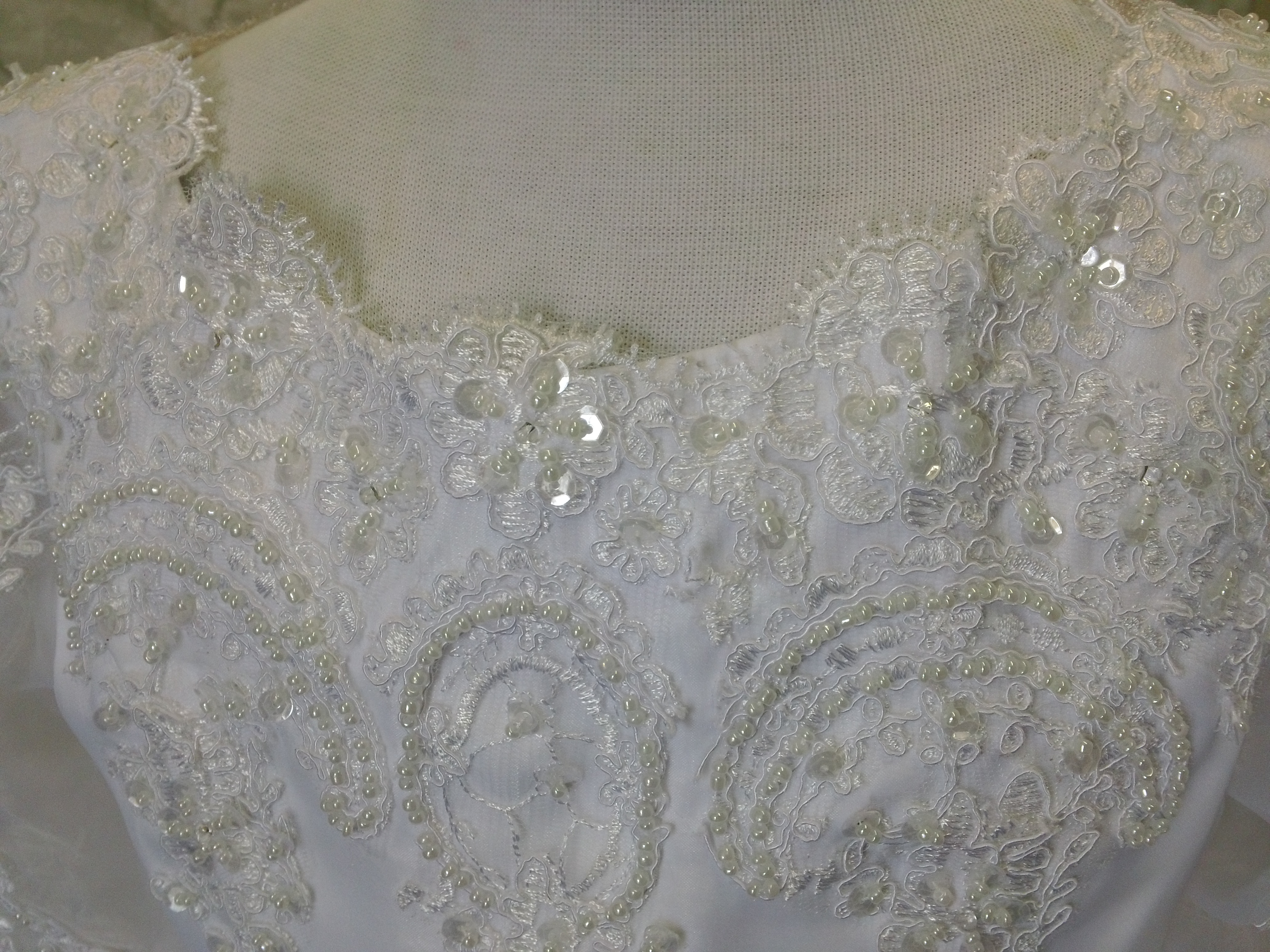 white long sleeve scalloped Mini wedding dress