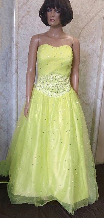 yellow strapless prom dress