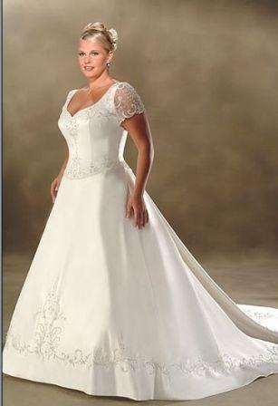 plus size wedding gowns with sleeves