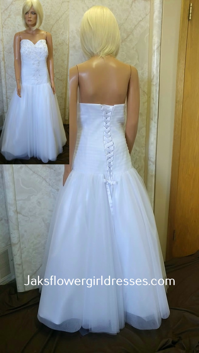 Strapless plus size wedding dress