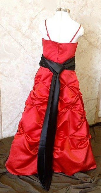 red and black junior bridesmaid dress