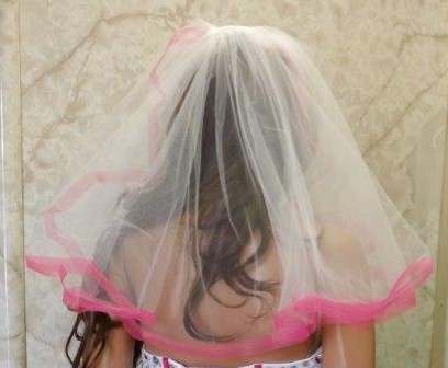 pink and white wedding veil