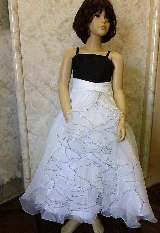 Tiered Ruffle Skirt Organza Flower Girl Dresses