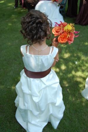flower girl pick up dress