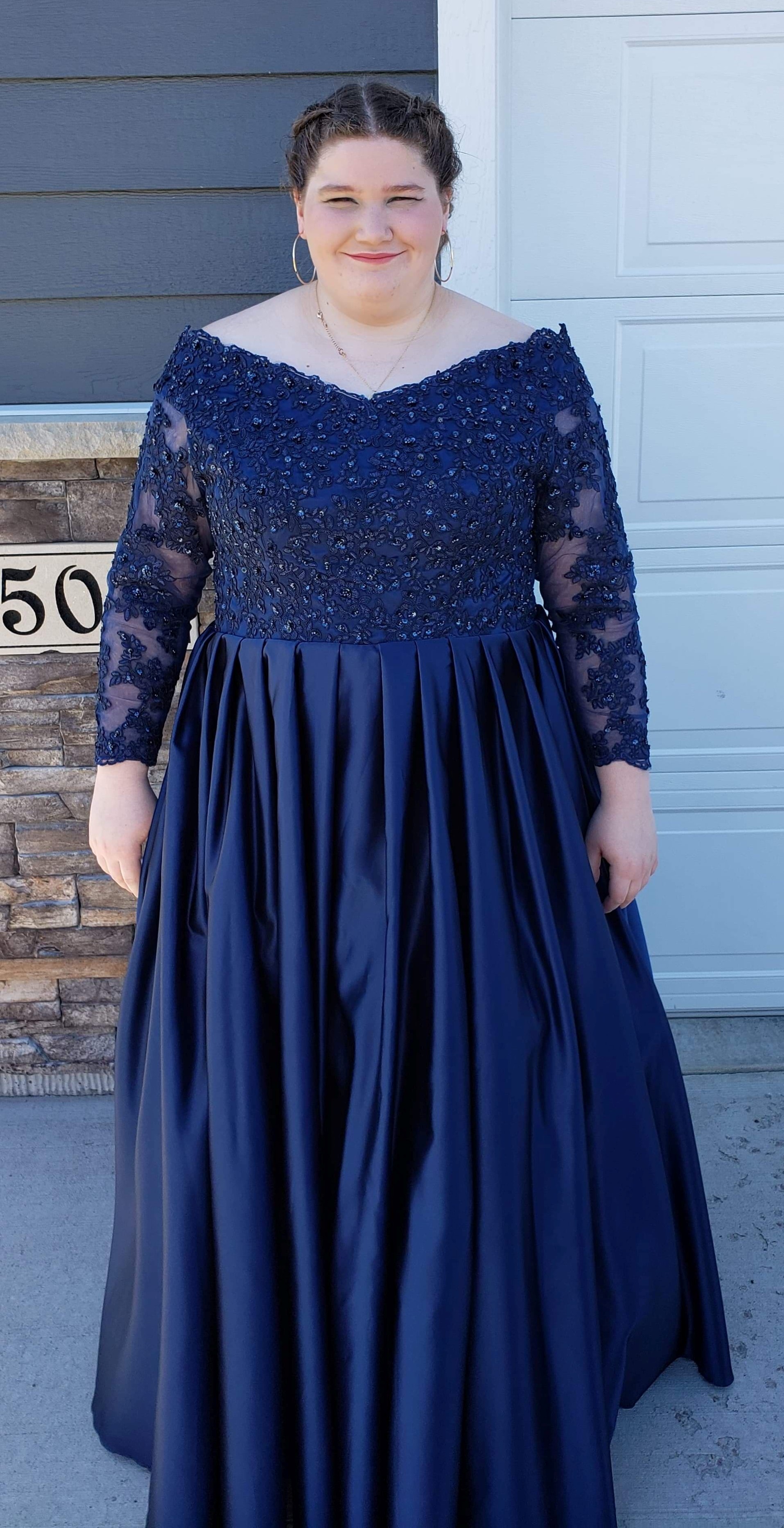 Navy lace Prom Dress