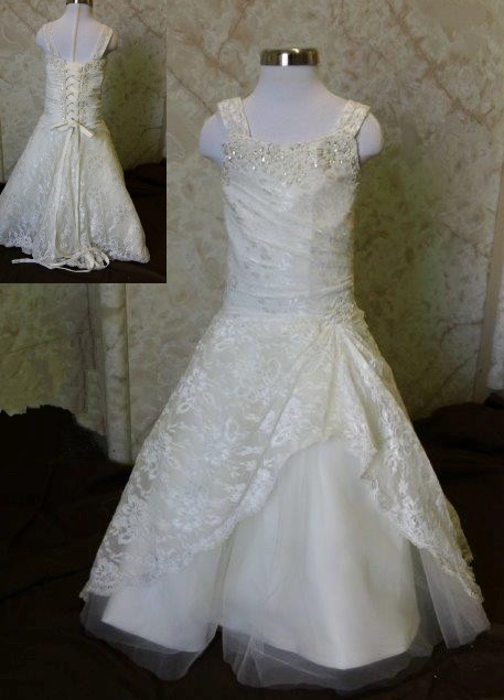 Lace flower girl dress to match the brides gown