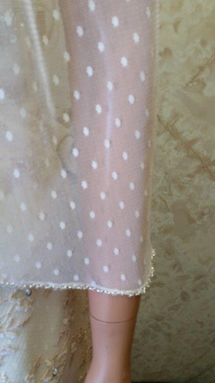 dotted tulle veil