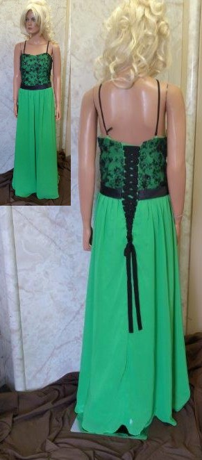green bridesmaid dress with black lace bodice