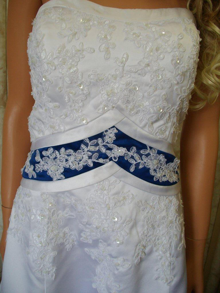 blue and white strapless wedding gown