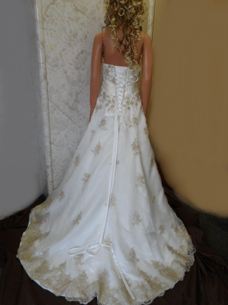 Lace Appliqued Empire Waist A-Line Silhouette Corset Wedding