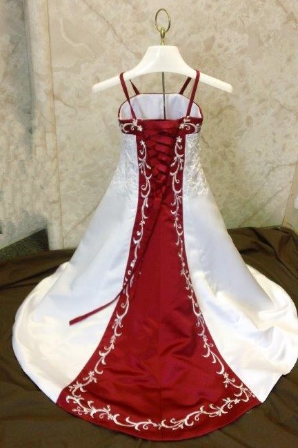 white apple red flowe girl dress