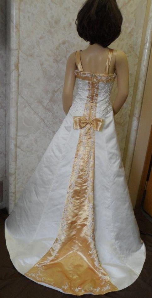 flower girl dress to match brides