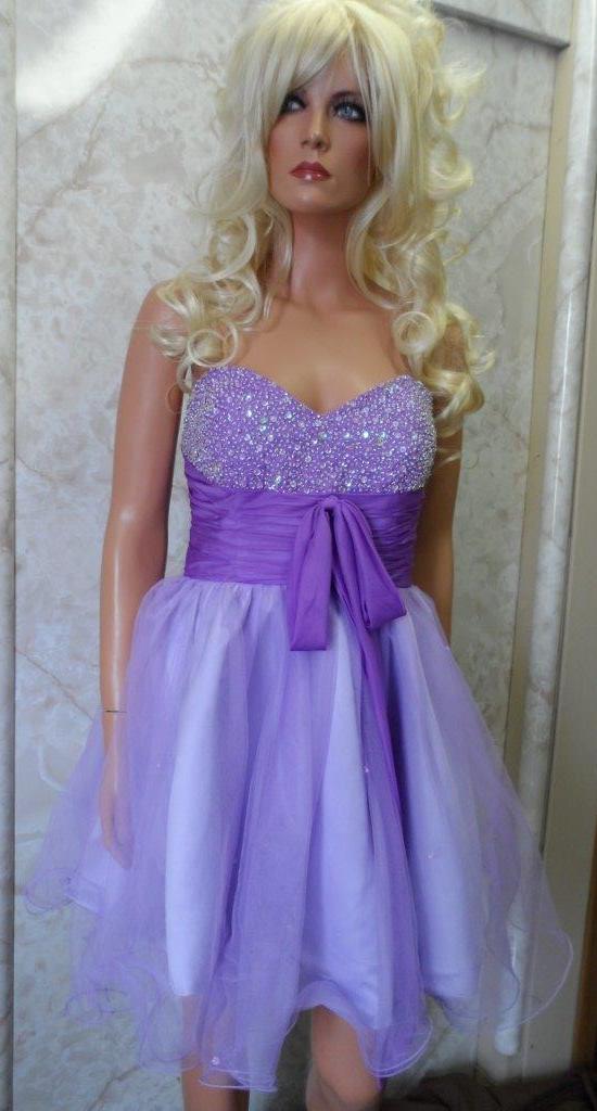 Short lilac prom dress