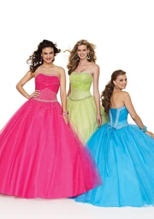 ladies strapless ball gown