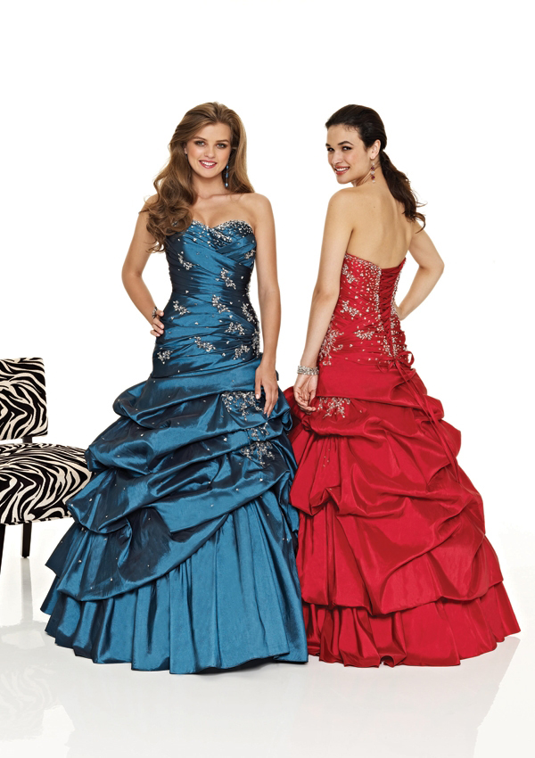 Sweetheart Quinceanera dresses, ball gown.