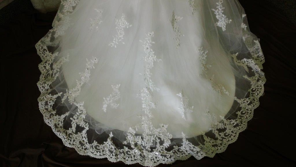 ivory lace flower girl dresses train