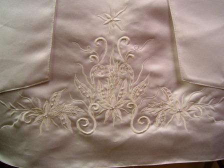 gorgeous dress hemline embroidery