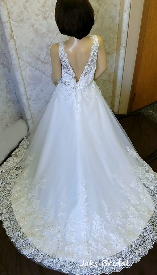 Lace miniature bride dresses