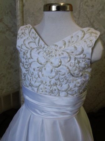 Embroidered Wedding dress for flower girls