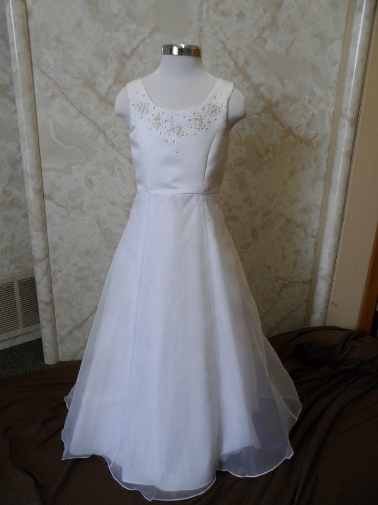 White flower girl dress sale. Scooped tank beaded bodice. Double petticoat and built in satin slip.