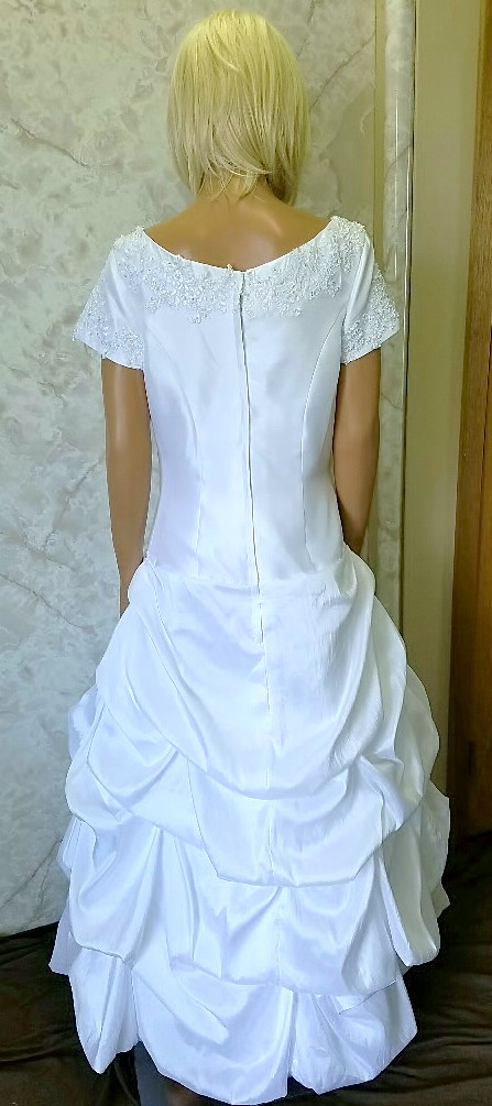 white pickup bridesmaid dresses