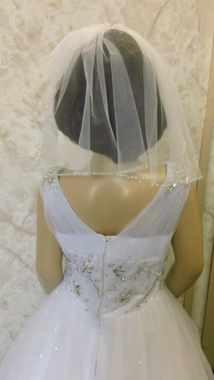 optional shoulder length veil