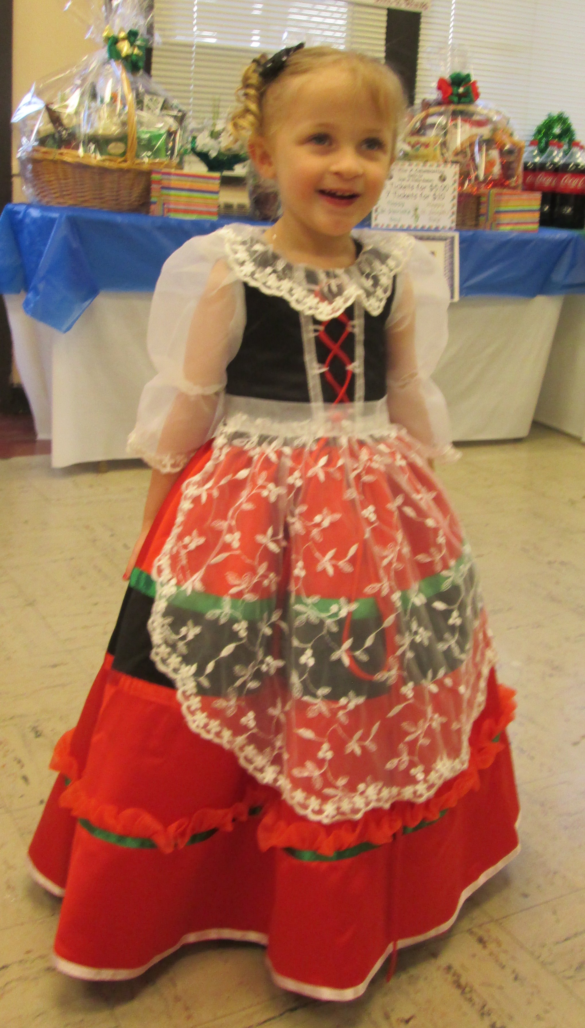 italian cultural dress