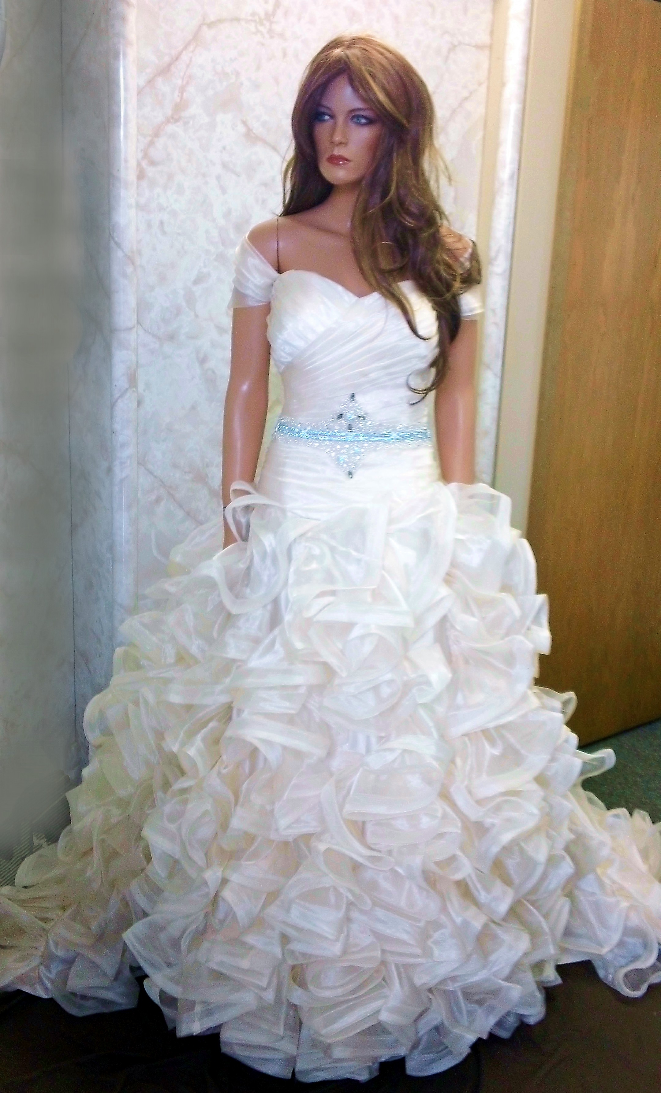 Ruffle wedding dress