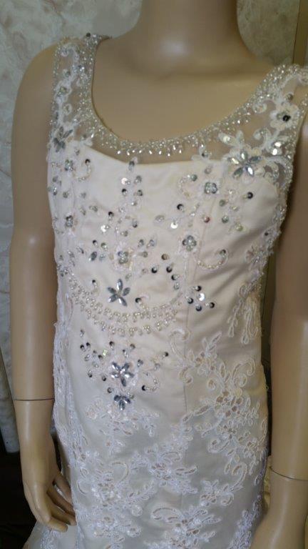 flower girl dresses with beaded lace applique