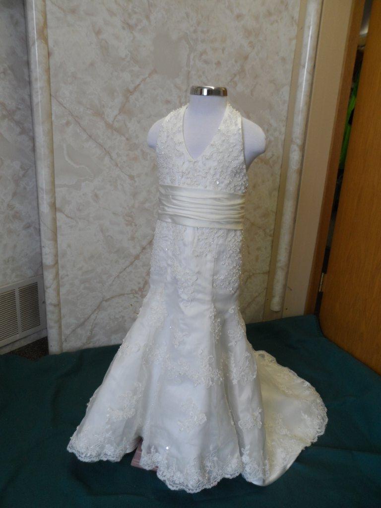Organza mini bridal gown with beaded lace overlays