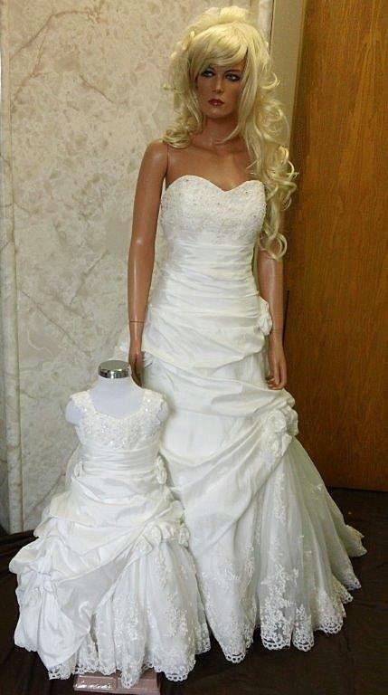matching wedding dress and flower girl dress