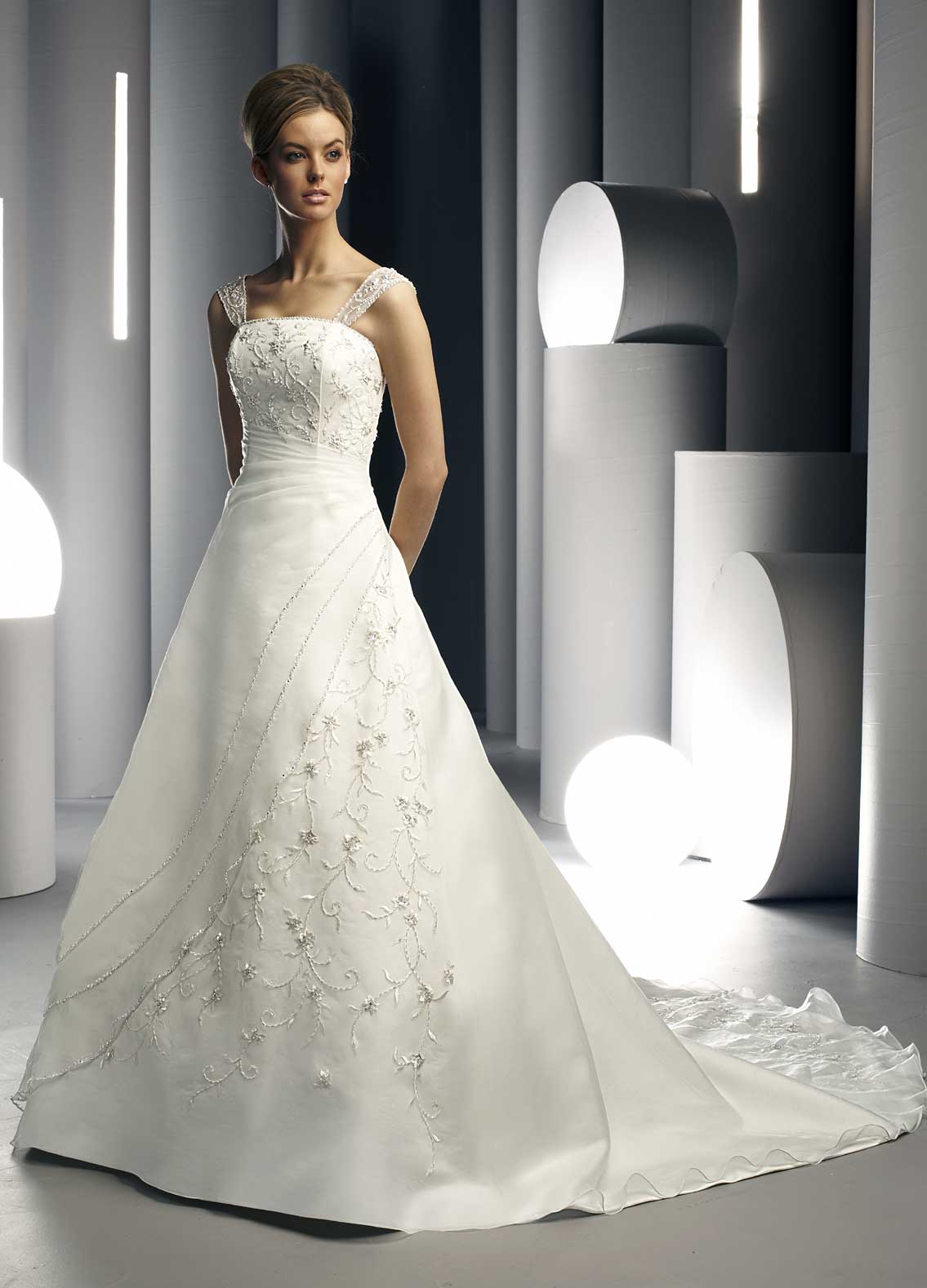 Organza wedding gown with lace shoulder straps 