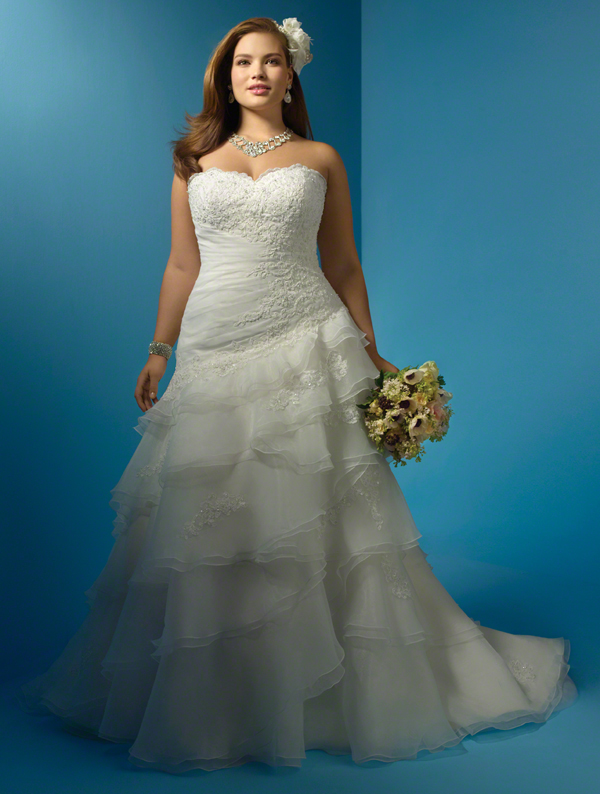 Brides photo to match my wedding gown 