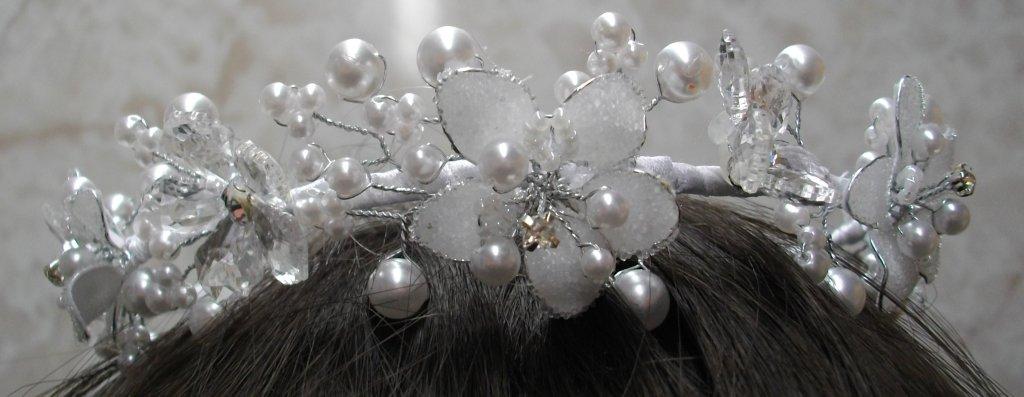 Pearl and floral crown and veil