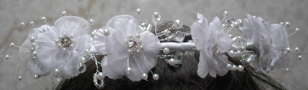Delicate flowers accented with pearls