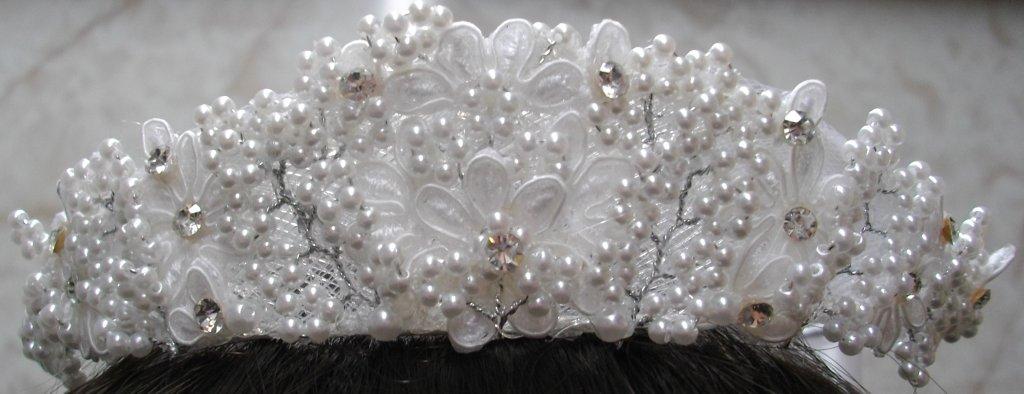 beaded floral crown with attached veil