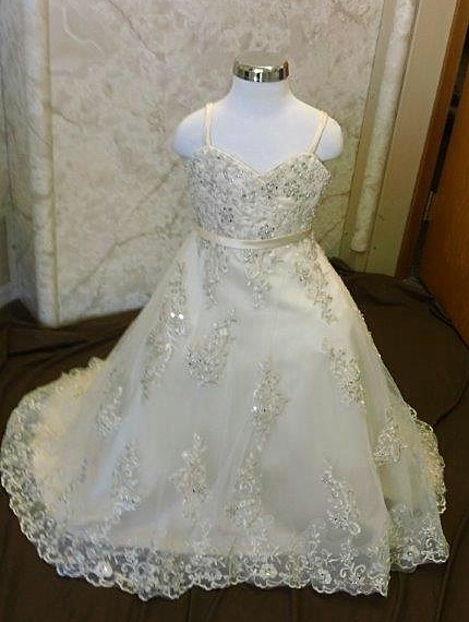flower girl dress with lace applique