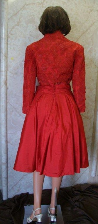 short red mother of the bride/groom dress