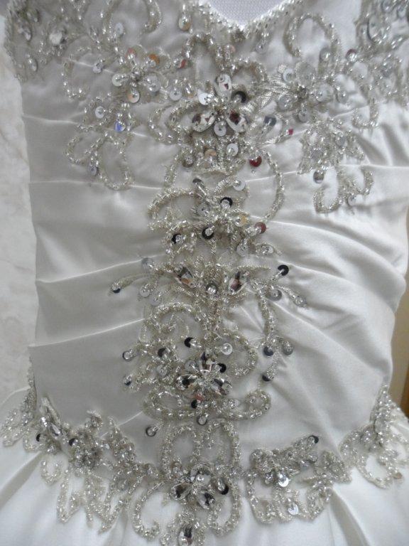 pnina tornai 32173106, flower girl dress to match wedding gown