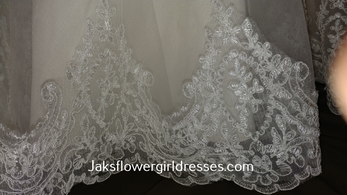scalloped lace dress