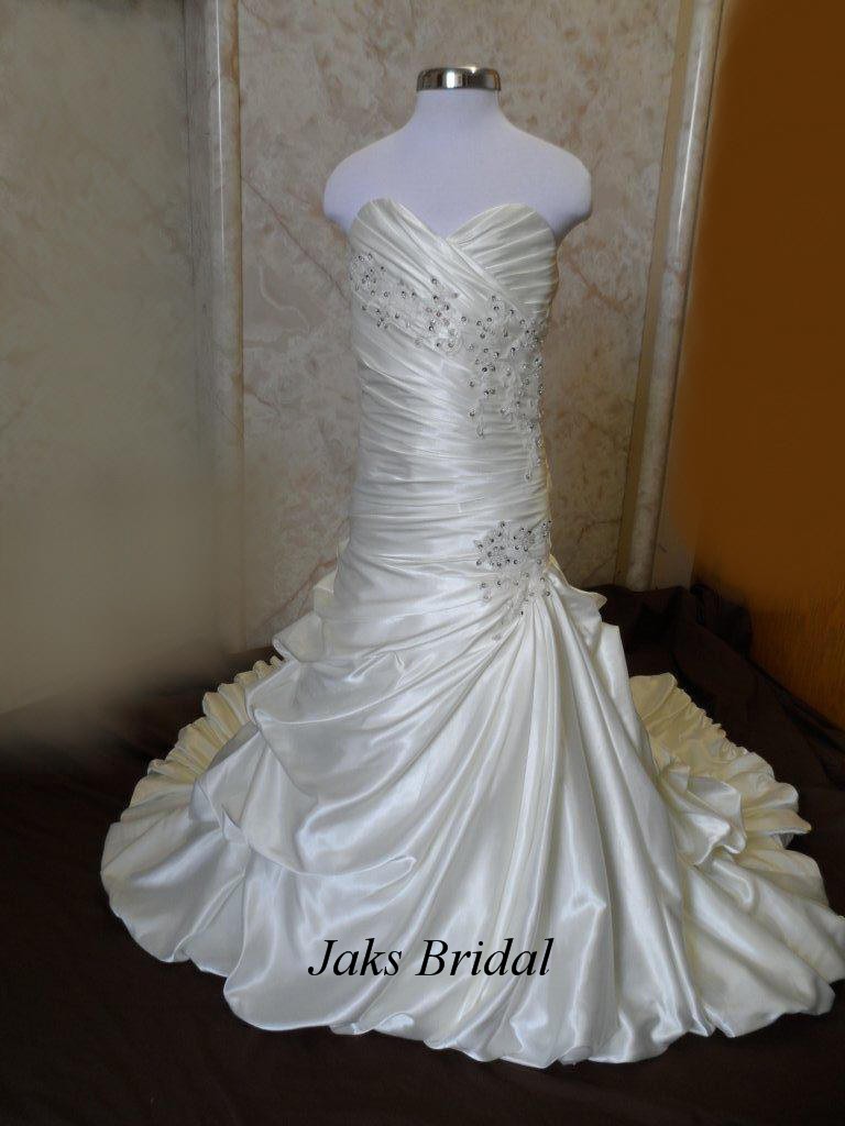 bubble dresses for junior brides